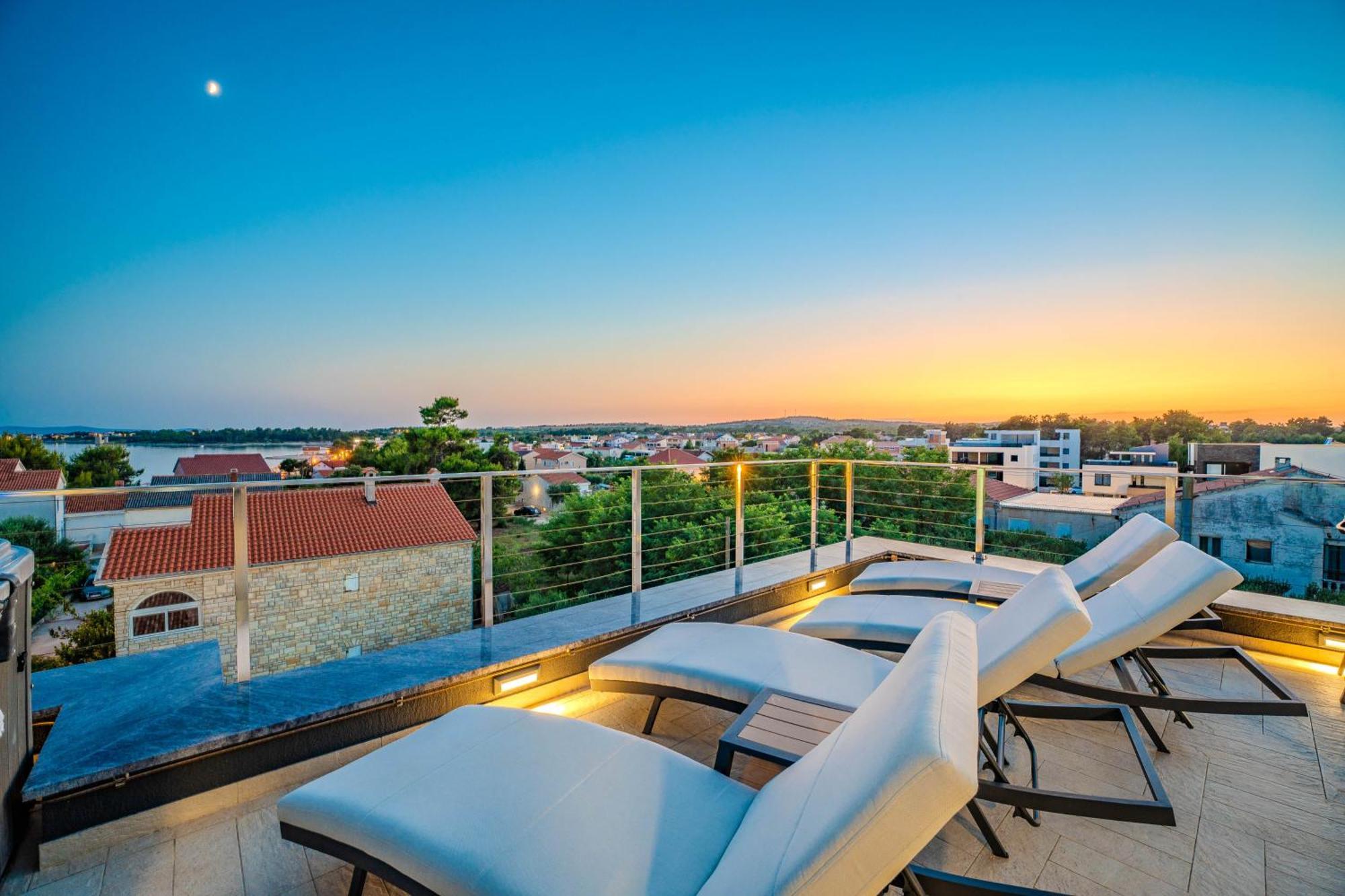 Luxury Apartments Vilamaloca Vir Esterno foto