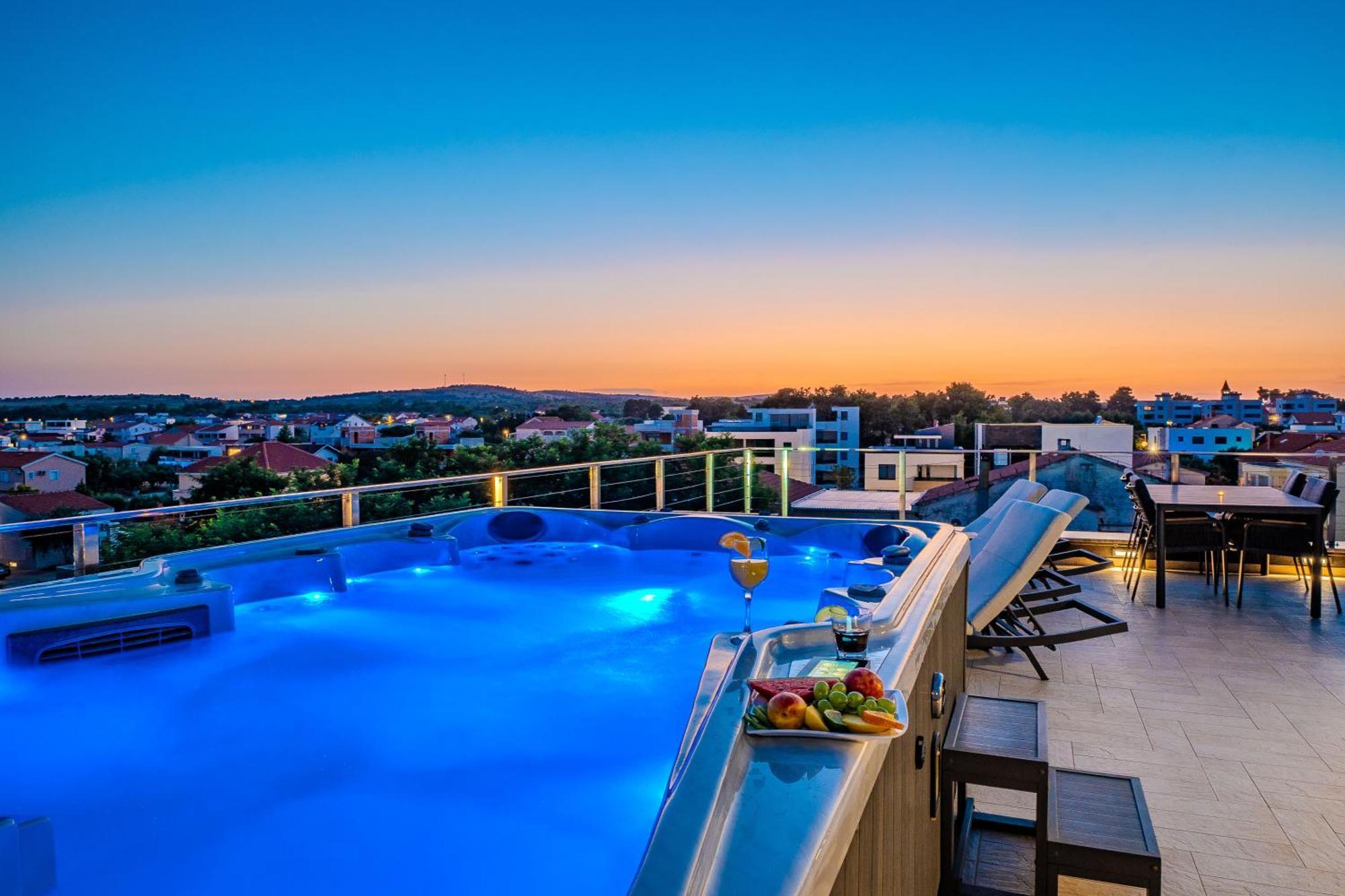 Luxury Apartments Vilamaloca Vir Esterno foto