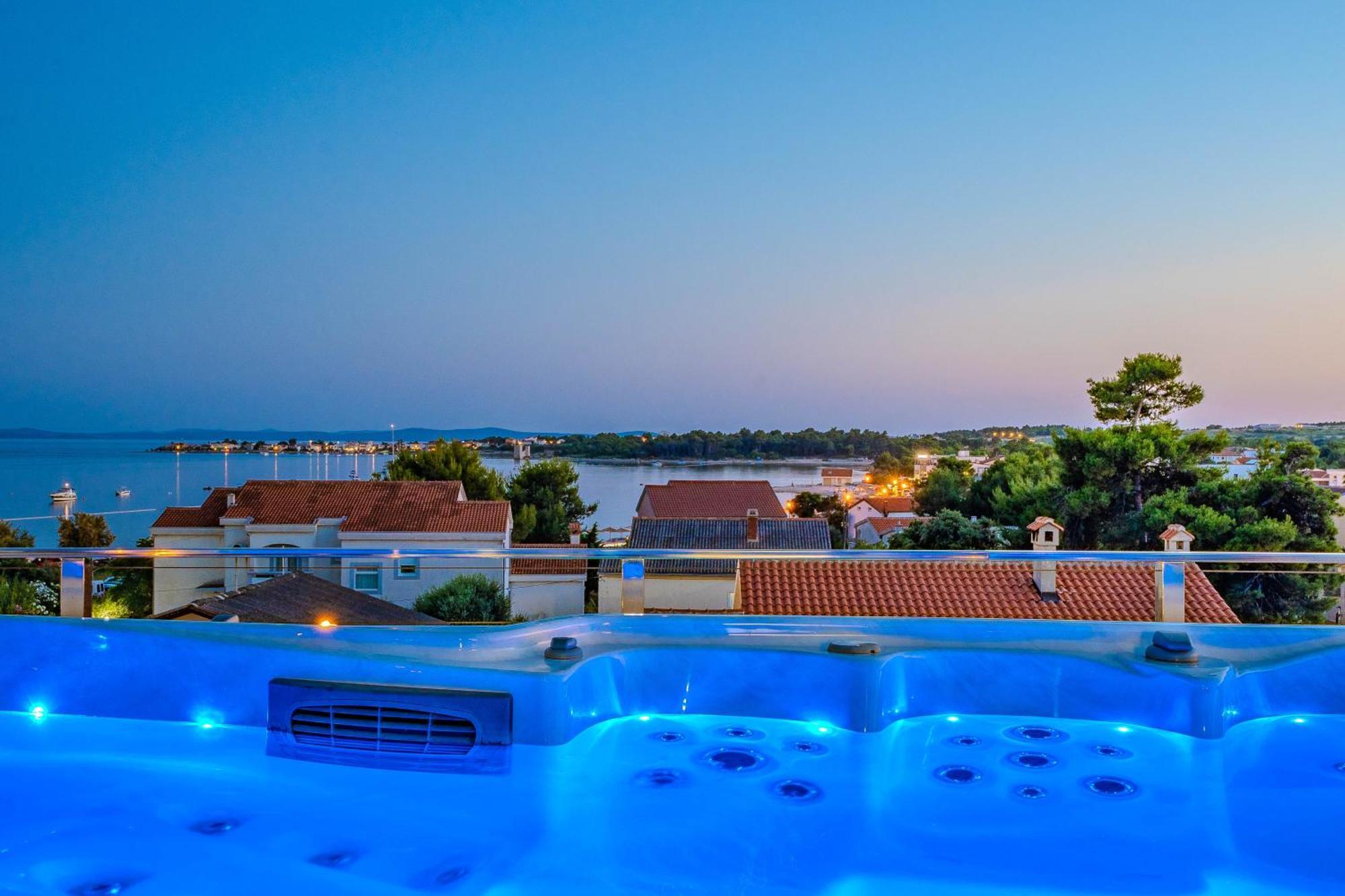 Luxury Apartments Vilamaloca Vir Esterno foto